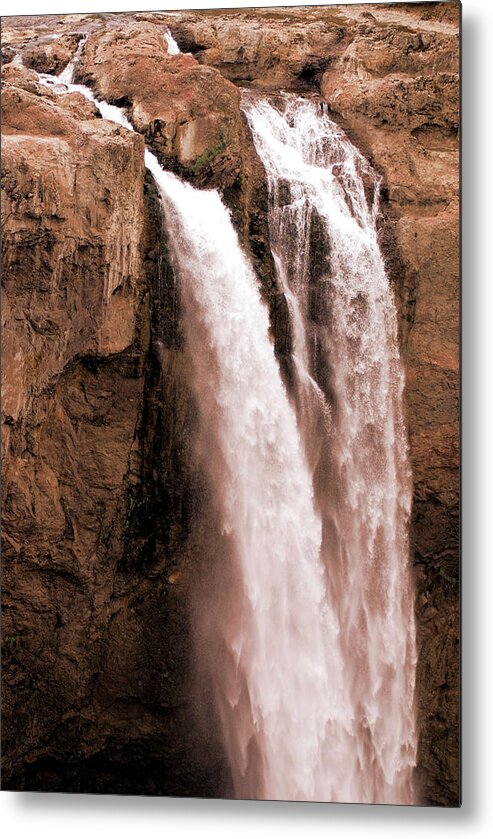 Snoqualmie Metal Print featuring the photograph Snoqualmie Falls by Michael Merry