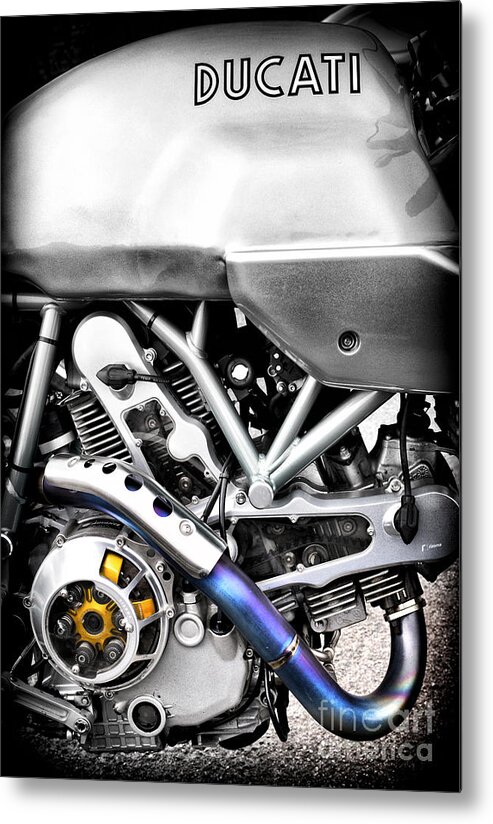 Ducati Paulsmart 1000 Le Metal Print featuring the photograph Ducati PS1000LE Engine by Tim Gainey