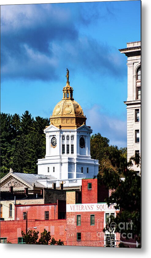 Fairmont Metal Print featuring the photograph Fairmont Court House #2 by Kevin Gladwell