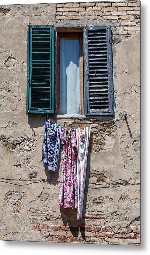 Brunello Di Montalcino Metal Print featuring the painting Hanging Clothes of Tuscany by David Letts