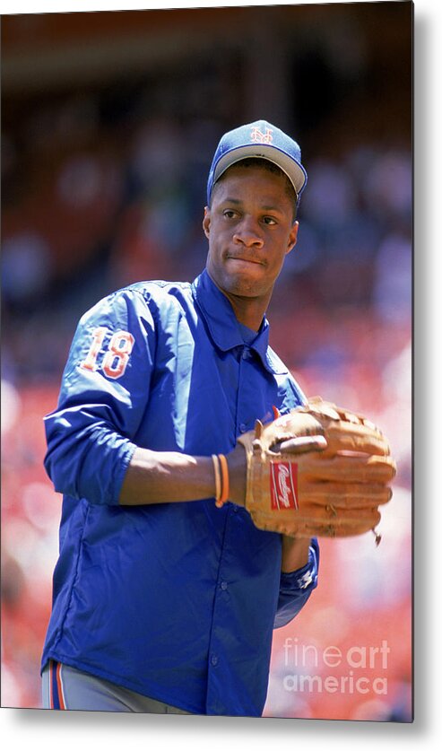 1980-1989 Metal Print featuring the photograph Darryl Strawberry Throws The Ball by Otto Greule Jr