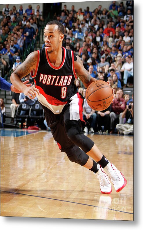 Nba Pro Basketball Metal Print featuring the photograph Shabazz Napier by Danny Bollinger
