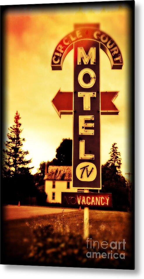 New York Metal Print featuring the photograph Motel Hell by Edward Fielding