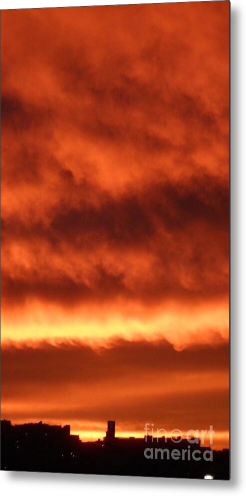 Color Vibrant Amazing Metal Print featuring the photograph San Francisco Sunset 1-2 by J Doyne Miller