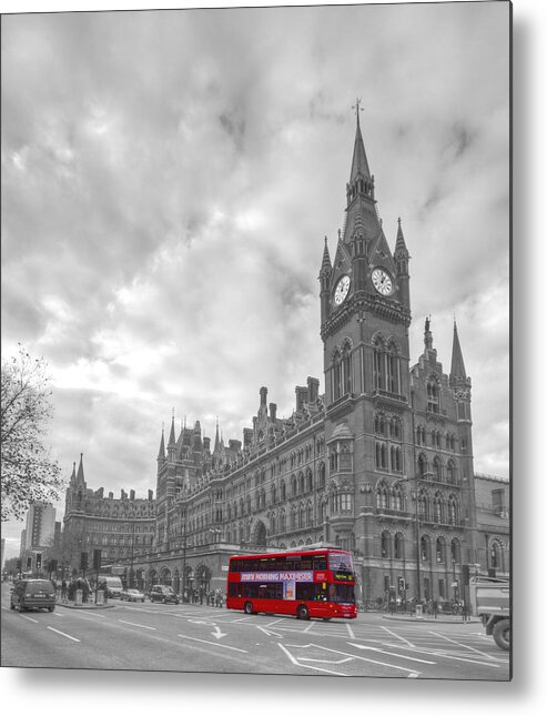 St Pancras Metal Print featuring the photograph St Pancras Station BW by David French