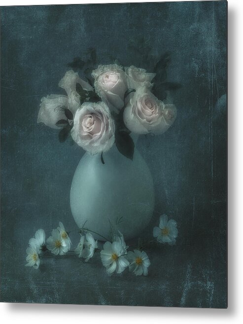 Mood Metal Print featuring the photograph Old Roses by Judy Tseng