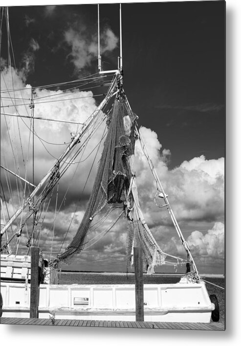 Apalachicola Metal Print featuring the photograph 201503140-035XK Rigging Triangles BW 4x5 by Alan Tonnesen