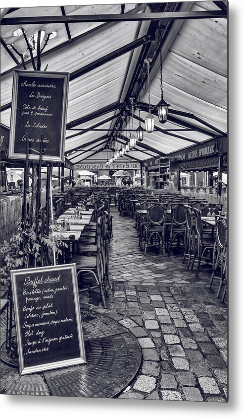 Paris Cafe Metal Print featuring the photograph Lunch Spot by Georgia Clare