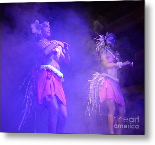 Easter Island Metal Print featuring the photograph Art Of The Dance Rapa Nui 6 by Bob Christopher