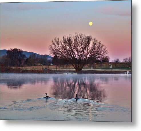 Sunrise Metal Print featuring the photograph Pink morning by Lynn Hopwood