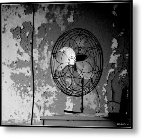 Vintage Ac Metal Print featuring the photograph Vintage AC by Edward Smith