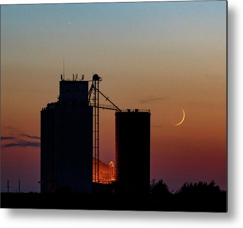 Kansas Metal Print featuring the photograph Crescent moon at Laird 05 by Rob Graham