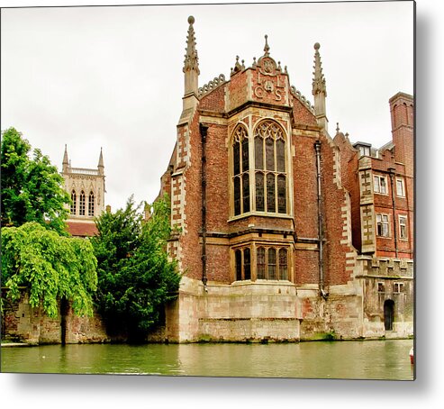 Cambridge Metal Print featuring the photograph St Johns College from the Backs. by Elena Perelman