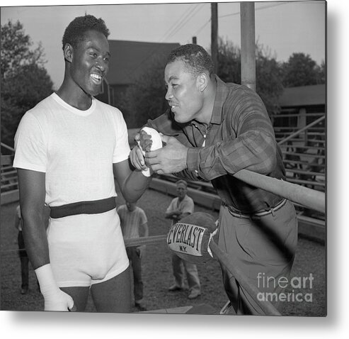 People Metal Print featuring the photograph Joe Louis And Ezzard Charles Conversing by Bettmann