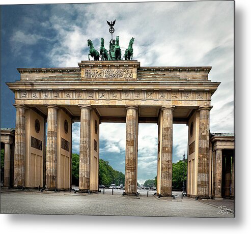 Endre Metal Print featuring the photograph The Brandenburg Gate by Endre Balogh