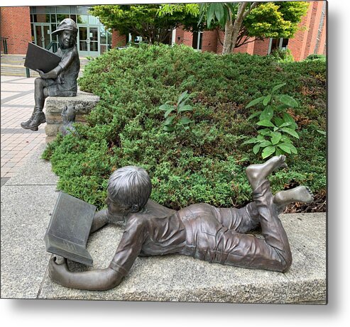 Sculpture Metal Print featuring the photograph Sculpture at App State by Lee Darnell