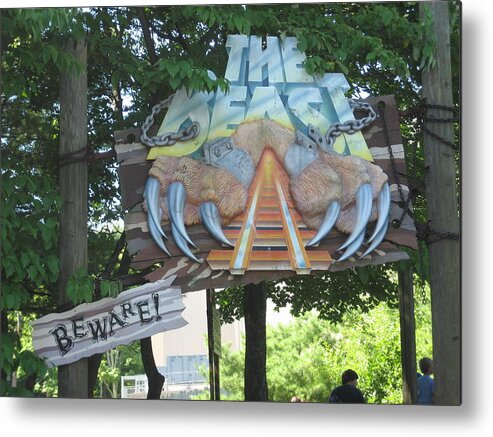 Kings Metal Print featuring the photograph Kings Island - 121242 #1 by DC Photographer