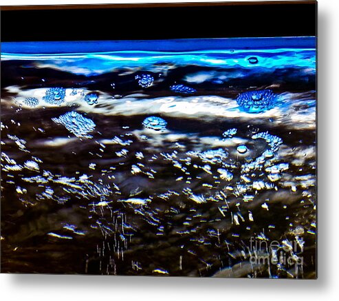 Abstract Metal Print featuring the photograph Air of the Water by Fei A