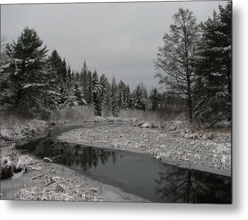 Black And White Metal Print featuring the photograph Boot Creek Ice Over by Dale Kauzlaric