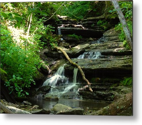 Waterfalls Metal Print featuring the photograph Falling Water by Alan Lakin