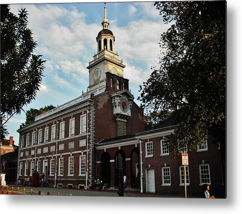 Philadelphia Metal Print featuring the photograph Independence Hall by Ed Sweeney