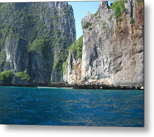 Phi Metal Print featuring the photograph Long Boat Tour - Phi Phi Island - 011324 by DC Photographer