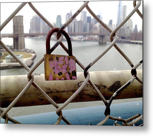 Love Lock Metal Print featuring the photograph Love Lock by Gilda Parente