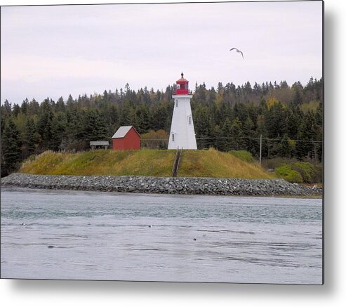 Mulholland Point Light Metal Print featuring the photograph Mulholland Point Light by Gene Cyr