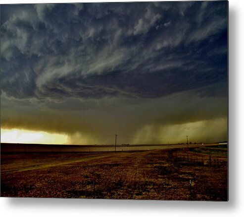 Weather Metal Print featuring the photograph Perryton Supercell by Ed Sweeney