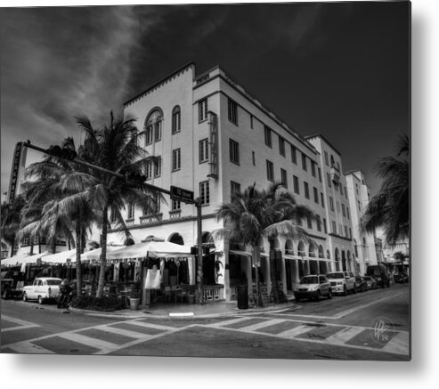 Miami Metal Print featuring the photograph South Beach - Edison Hotel 002 by Lance Vaughn