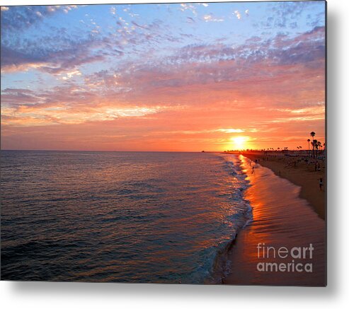 Sunset Metal Print featuring the photograph Sunset On Balboa by Kelly Holm