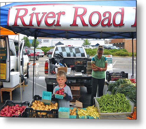 Farmers Market Metal Print featuring the photograph Helping at Farmers Market by Kent Lorentzen