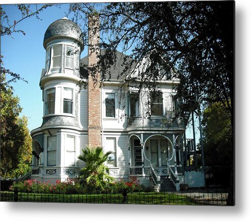 Migliavacca Metal Print featuring the photograph Migliavacca Mansion Napa by Kelly Manning