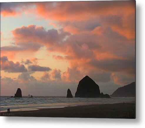 Haystack Rock And The Needles Metal Print featuring the photograph Rock'n Sunset by Wendy McKennon