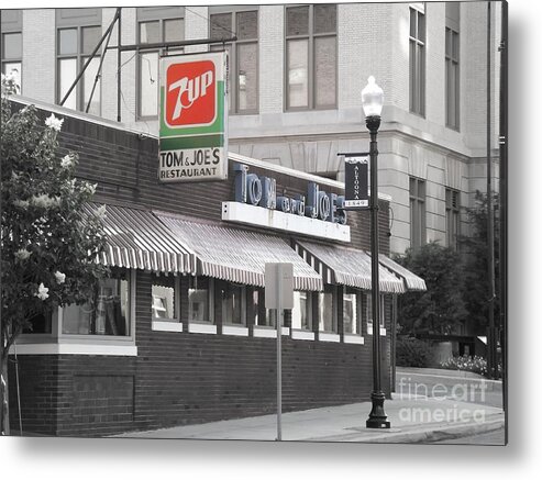 Diner Metal Print featuring the photograph Tom And Joes 2 by Chad Thompson