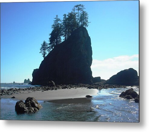 Twilight Metal Print featuring the photograph Seastacks at Second Beach La Push #1 by Kelly Manning
