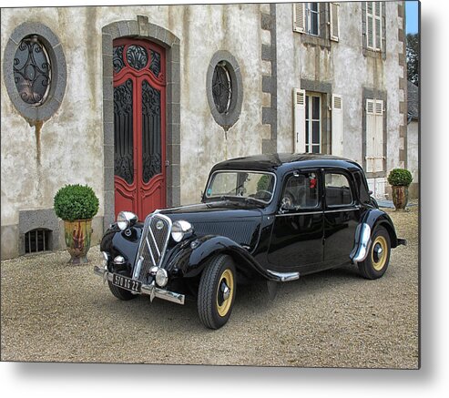1954 Citroen Traction Metal Print featuring the photograph 1954 Citroen Traction by Dave Mills