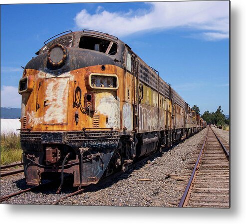 Bessemer And Lake Erie F7 718a And 716b Sit Abandoned And Forgotten About Half A Mille South Of The Schellville Train Station In Sonoma California. They Are Quite A Sight. There Are Several Cars Of Different Sorts Attached To This Train. I Find It To Be Beautiful In It's Own Industrial Way. Metal Print featuring the photograph Abandoned Bessemer and Lake Erie Trains Schellville California by Brian Maroevich