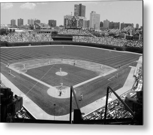 Chicago Metal Print featuring the photograph Cubs Game...2009 by WaLdEmAr BoRrErO