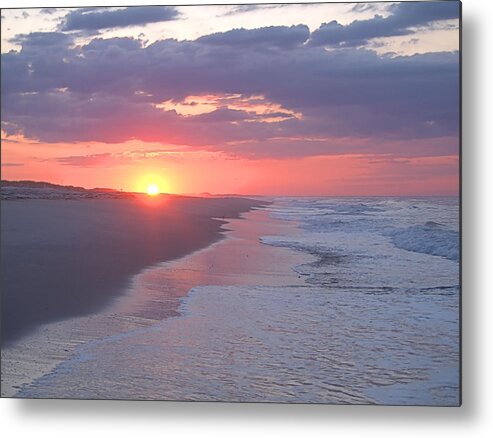 Sunrise Metal Print featuring the photograph First Daylight by Newwwman
