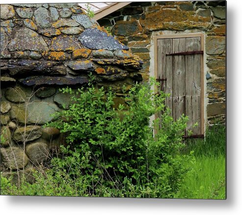 Shed Metal Print featuring the photograph Fixed Up Some by Vincent Green