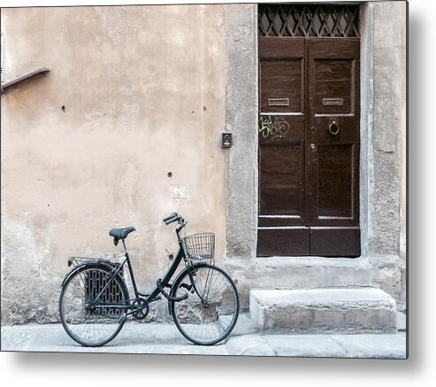 Italy Metal Print featuring the photograph Italian Bicycle Color by Bert Peake