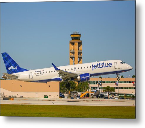 Jetblue Metal Print featuring the photograph Jetblue by Dart Humeston