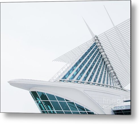 Milwaukee Art Museum Metal Print featuring the photograph Milwaukee Wonder by Ann Horn