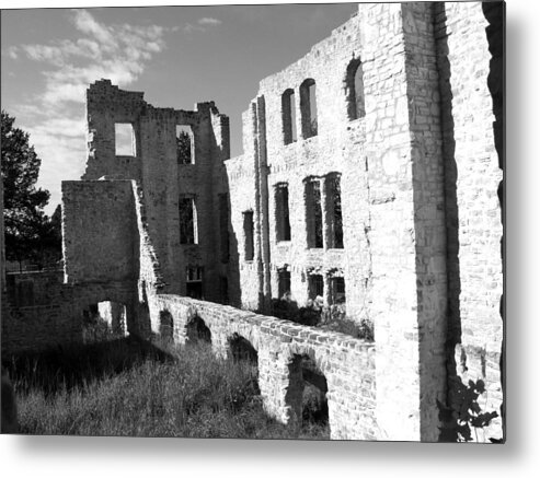 Facade Metal Print featuring the photograph Missouri Ruins by Carol Sweetwood