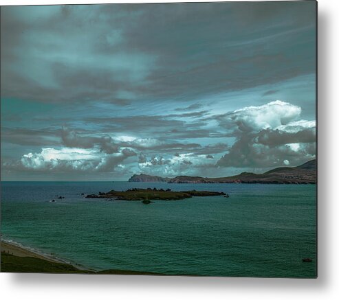 Sea Metal Print featuring the photograph Sea and sky. by Leif Sohlman