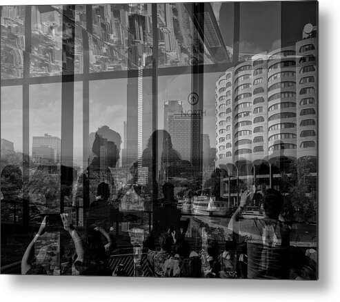 Chicago Metal Print featuring the photograph The Tourists - Chicago V by Shankar Adiseshan