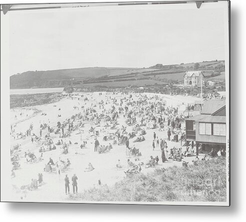 Wind Metal Print featuring the photograph Pleasure Grounds Of Cornwall by Bettmann