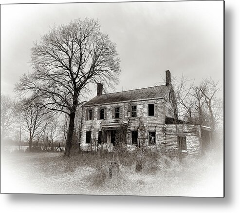  Farm Metal Print featuring the photograph Spook House by David Letts