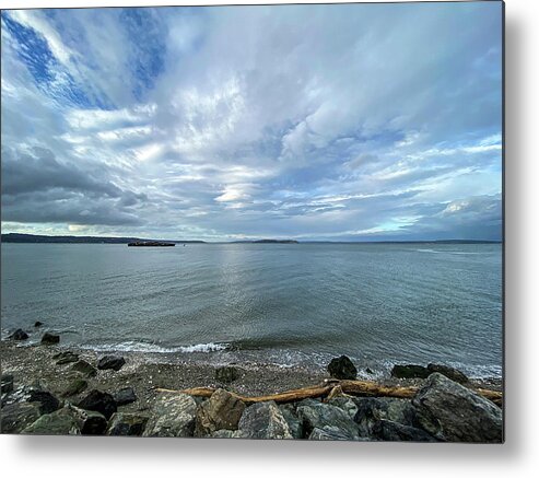 Seaside Metal Print featuring the photograph Horizon by Anamar Pictures